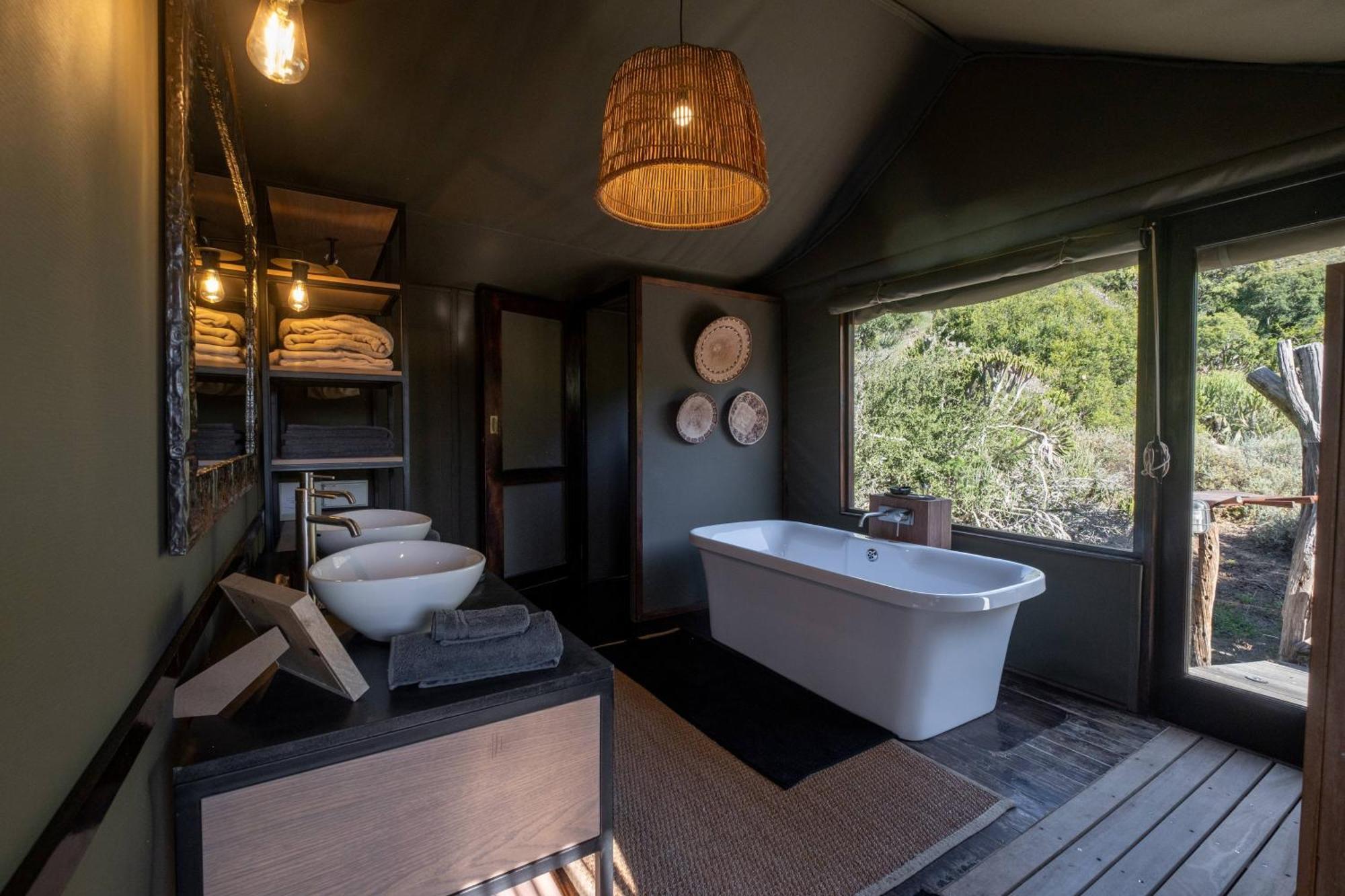 Hillsnek Safari Camp - Amakhala Game Reserve Exterior foto